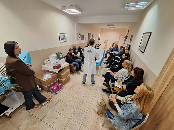 Βόρεια Κέρκυρα: Απινιδωτές και εκπαίδευση σε τρία ακόμη σχολεία και δύο ποδοσφαιρικές ομάδες