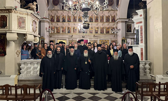 Πρώτη συνάντηση των κατηχητών και κατηχητριών της Μητροπόλεως Κερκύρας Πρώτη συνάντηση των κατηχητών και κατηχητριών της Μητροπόλεως Κερκύρας