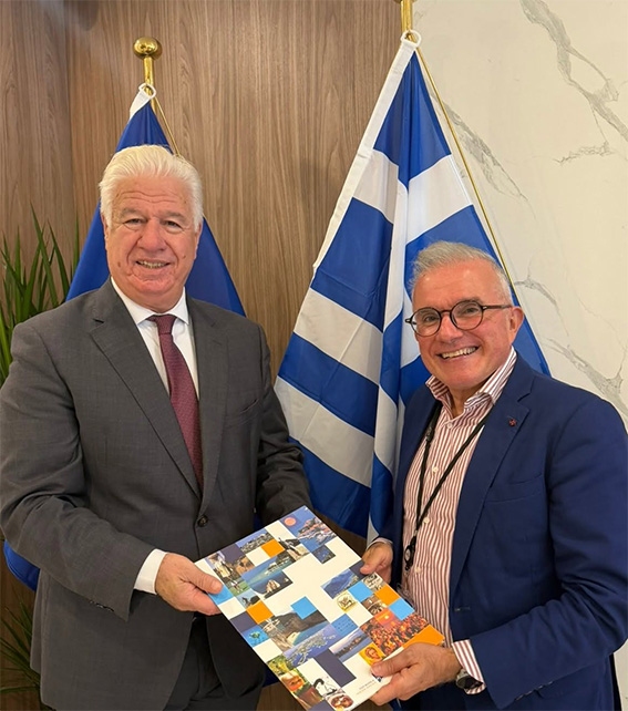 Συνάντηση Τρεπεκλή με τον Ειδικό Εισηγητή της Ε.Ε. των Περιφερειών για τη Νησιωτικότητα στις Βρυξέλες Συνάντηση Τρεπεκλή με τον Ειδικό Εισηγητή της Ε.Ε. των Περιφερειών για τη Νησιωτικότητα στις Βρυξέλες